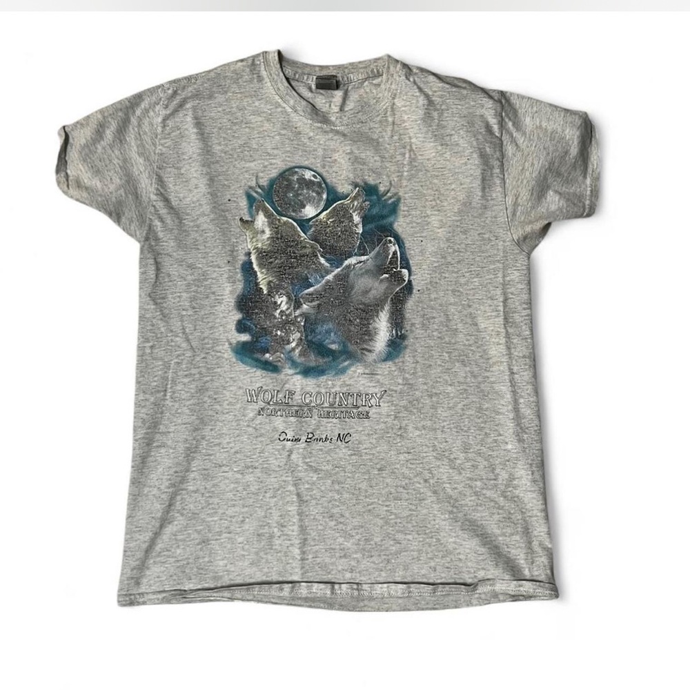 Gray Wolf Graphic T-Shirt #vintage